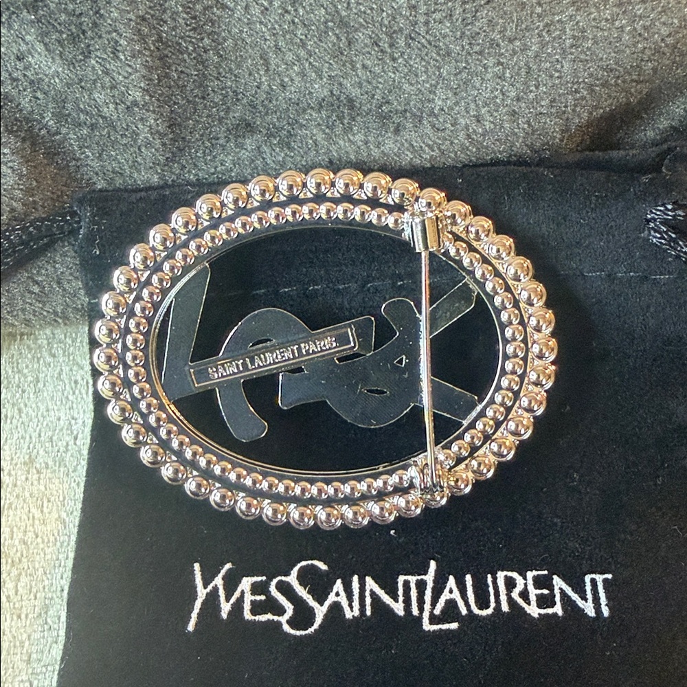 Vintage YSL Silver Tone Brooch with Crystals and Faux Pearls 2” - Picture 5 of 7